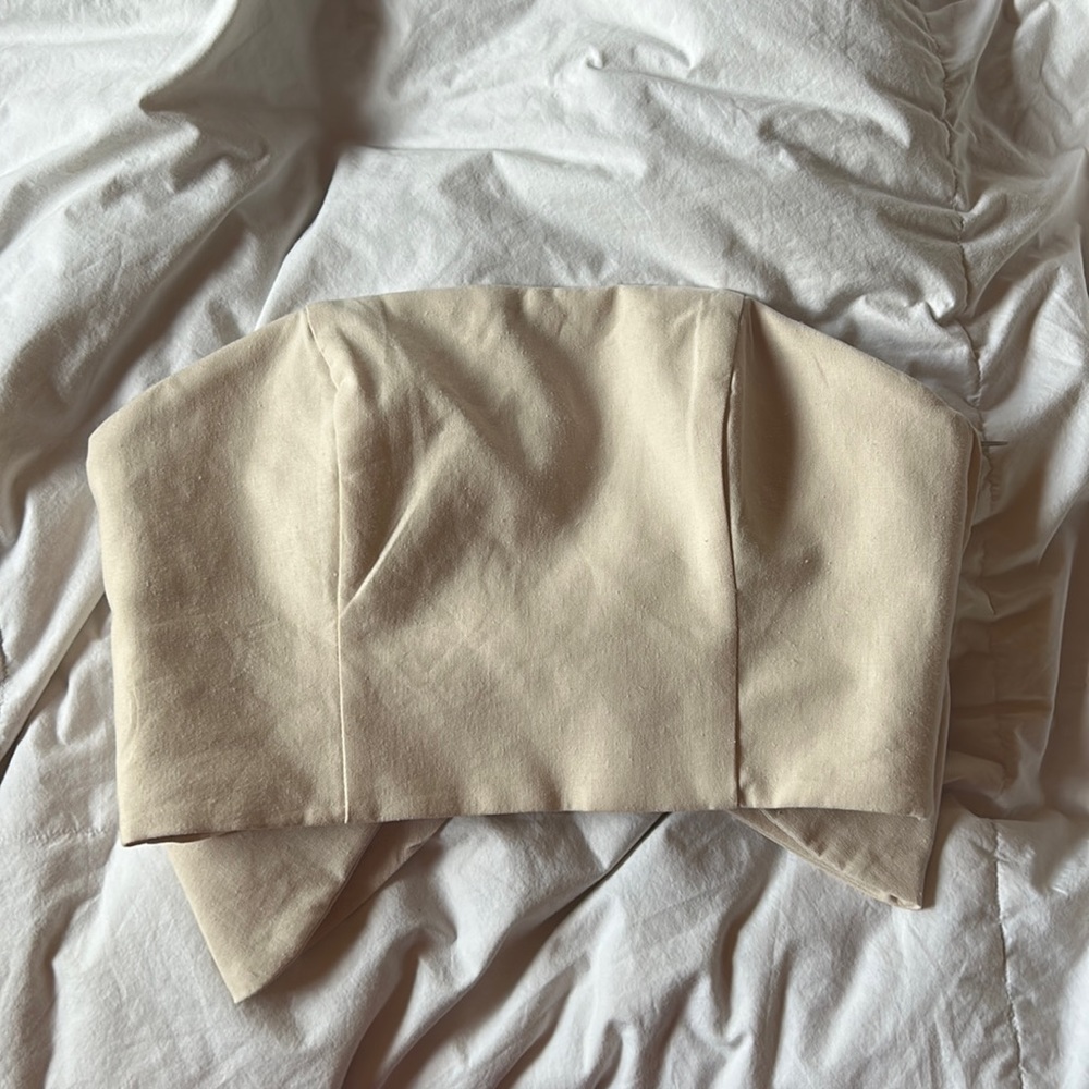 Hutch strapless top, size 6